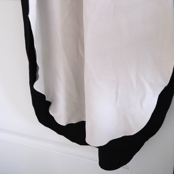 Aritzia Wilfred White & Black Midi Dress (size XS) - Picture 3 of 3